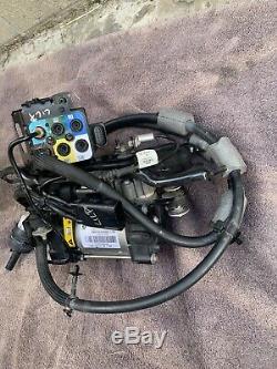 2011-2019 Jeep Grand Cherokee Suspension Air Compressor OEM