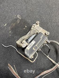 Citroen C4 Grand Picasso 2010 Air suspension compressor pump 9682022980 RZD1840 Citroen C4 Grand Picasso 2010 Air suspension compressor pump 9682022980 RZD1840