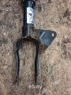 Jeep Grand Cherokee 2018 front air suspension shock absorber P68253208AC B24 S62