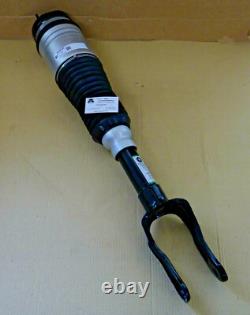 Ensemble de suspension pneumatique avant gauche Jeep Grand Cherokee WK 2011+ 68059905AE Neuf Ensemble de suspension pneumatique avant gauche Jeep Grand Cherokee WK 2011+ 68059905AE Neuf